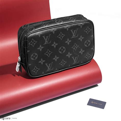 toilet pouch pm louis vuitton|louis vuitton large toiletry pouch.